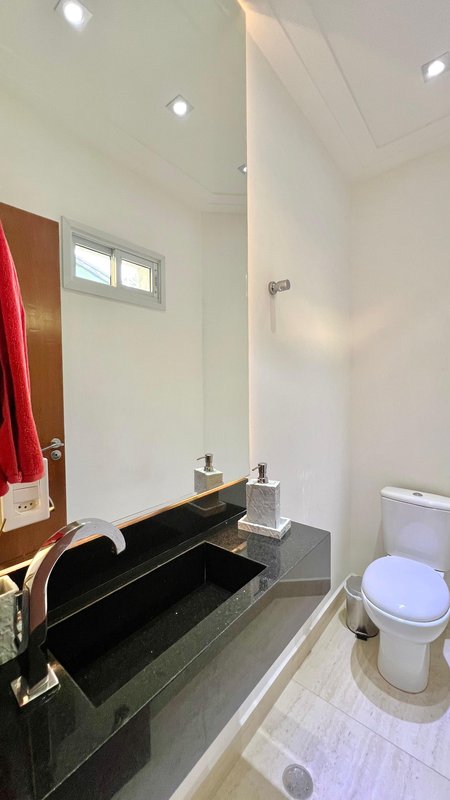 Excelente casa para sua família em Alphaville SP Alameda Sarapuí Santana de Parnaíba - 