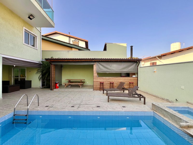 Excelente casa para sua família em Alphaville SP Alameda Sarapuí Santana de Parnaíba - 