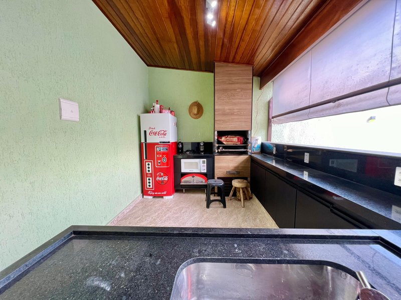 Excelente casa para sua família em Alphaville SP Alameda Sarapuí Santana de Parnaíba - 