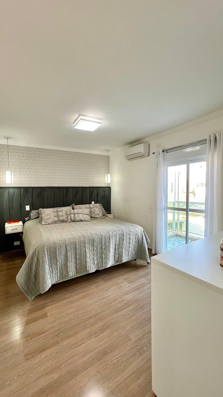 Excelente casa para sua família em Alphaville SP Alameda Sarapuí Santana de Parnaíba - 