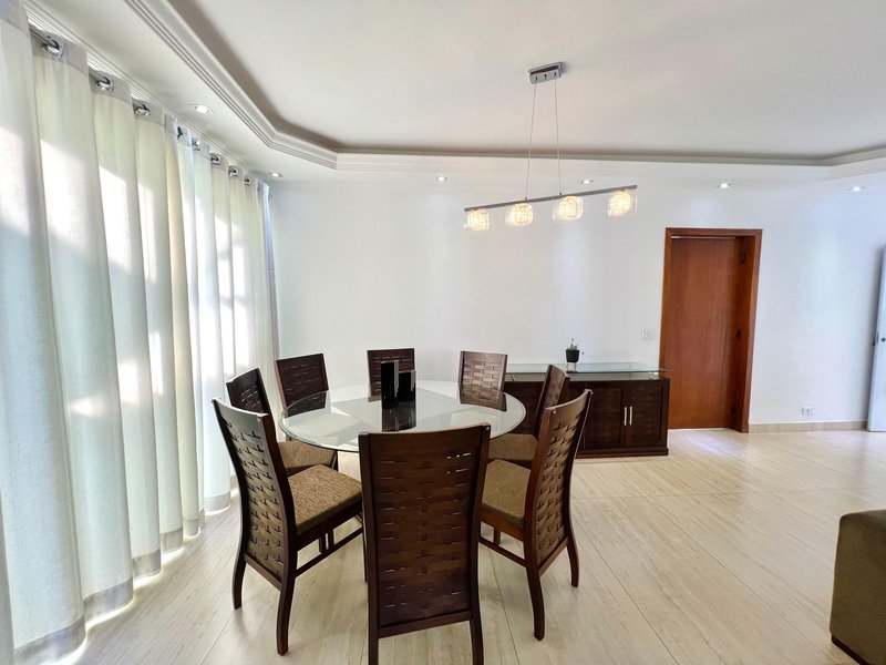 Excelente casa para sua família em Alphaville SP Alameda Sarapuí Santana de Parnaíba - 