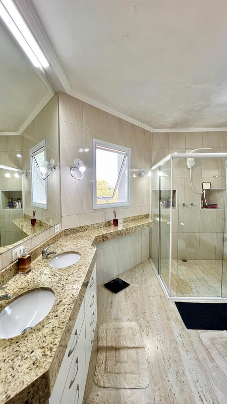 Excelente casa para sua família em Alphaville SP Alameda Sarapuí Santana de Parnaíba - 