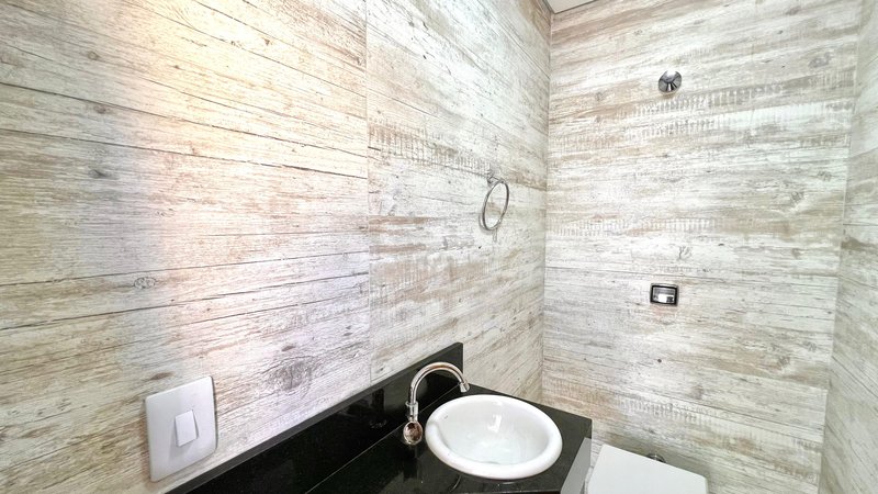 Melville - Casa Sensacional com Excelente localização Rua Ipê Santana de Parnaíba - 