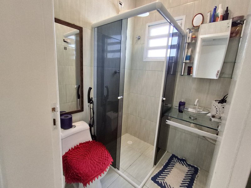 Linda Casa Térrea a Venda, ótima localização em Santana de Parnaiba - Santana de Parnaíba - 