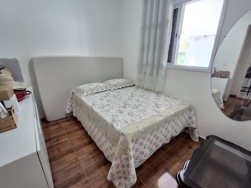 Linda Casa Térrea a Venda, ótima localização em Santana de Parnaiba - Santana de Parnaíba - 
