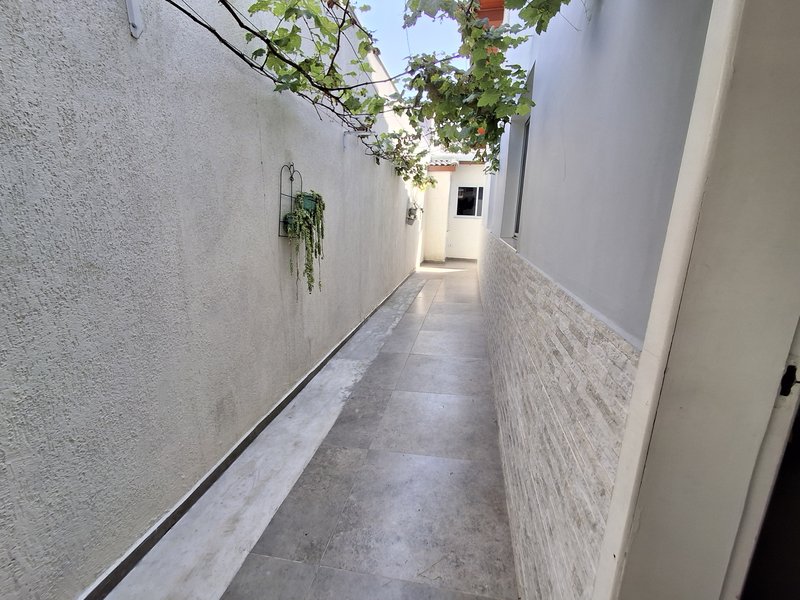 Linda Casa Térrea a Venda, ótima localização em Santana de Parnaiba - Santana de Parnaíba - 