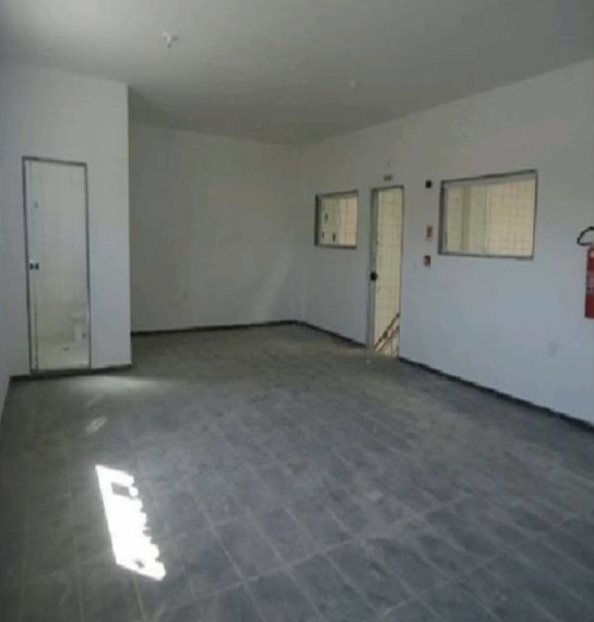 Galp&atilde;o Comercial,1200 m&sup2; - AV: Comendador Camilo J&uacute;lio - Sorocaba - SP Avenida Comendador Camillo Júlio Sorocaba - 