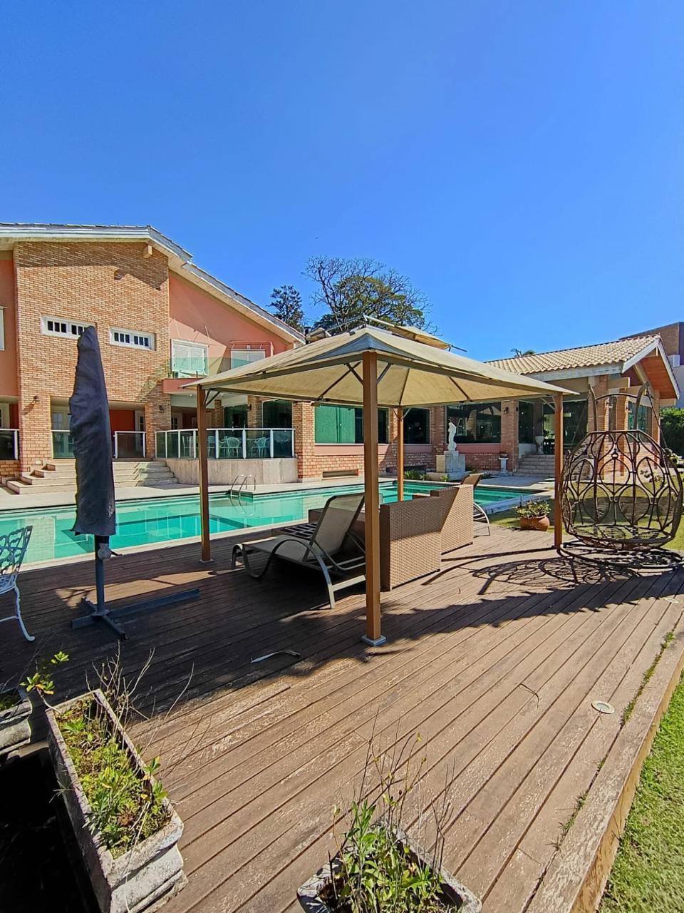 Casa com 5 dormit&oacute;rios &agrave; venda,1400 m&sup2; -Condom&iacute;nio Lago Azul Golfe Clube - Ara&ccedil;oiaba - SP Rodovia Raposo Tavares  Araçoiaba da Serra - 