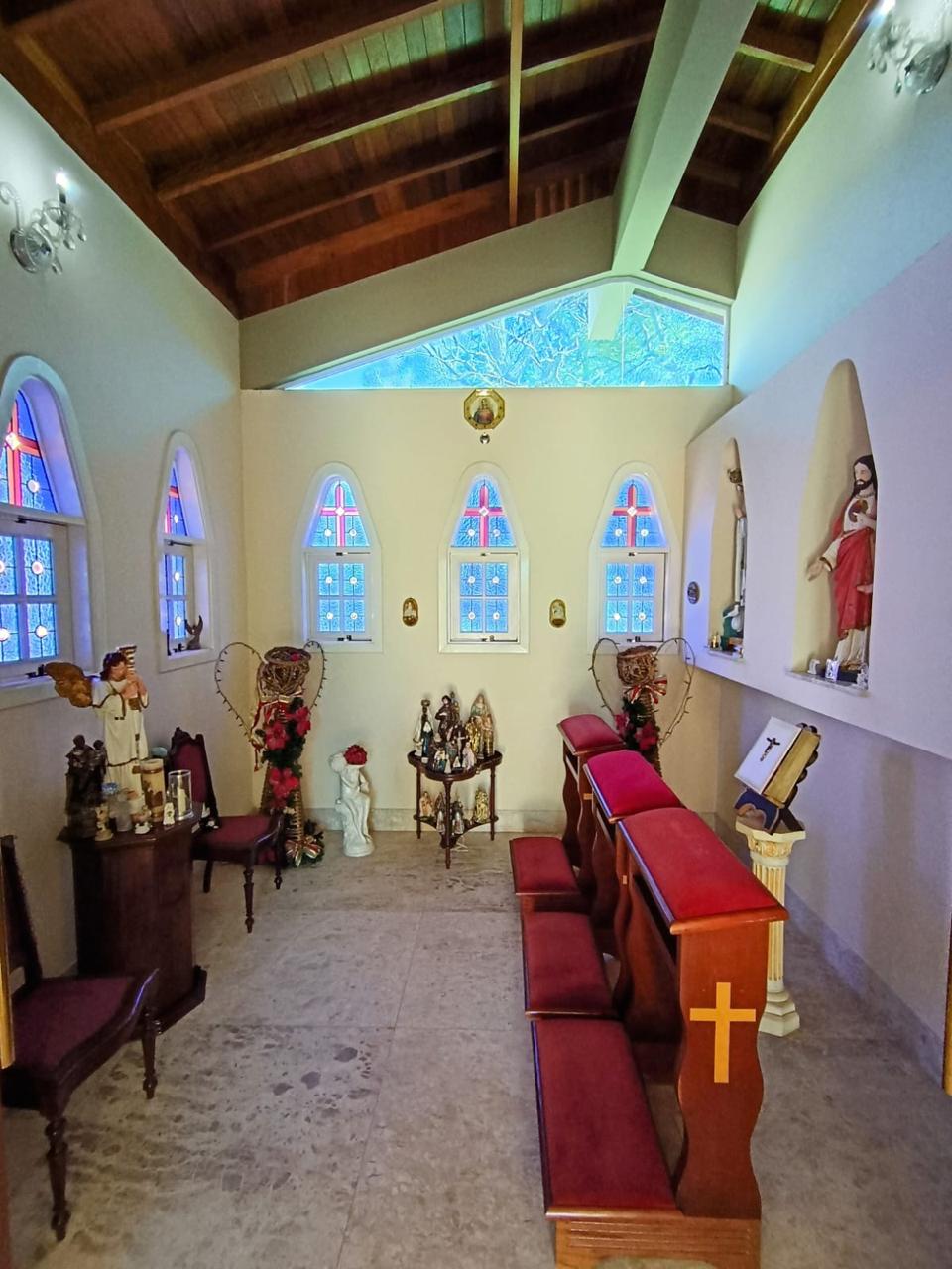 Casa com 5 dormit&oacute;rios &agrave; venda,1400 m&sup2; -Condom&iacute;nio Lago Azul Golfe Clube - Ara&ccedil;oiaba - SP Rodovia Raposo Tavares  Araçoiaba da Serra - 