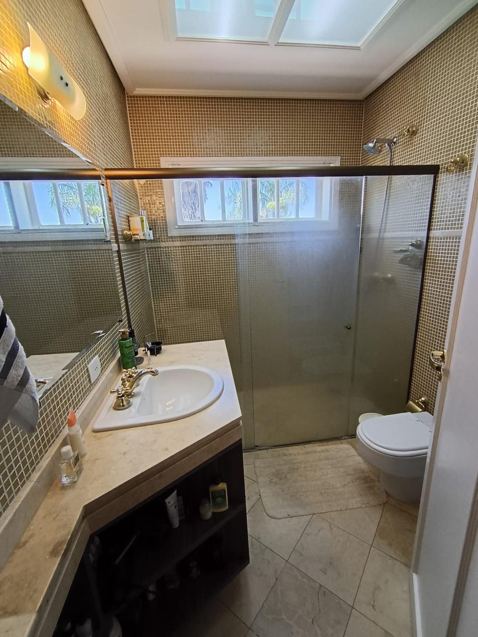 Casa com 5 dormit&oacute;rios &agrave; venda,1400 m&sup2; -Condom&iacute;nio Lago Azul Golfe Clube - Ara&ccedil;oiaba - SP Rodovia Raposo Tavares  Araçoiaba da Serra - 