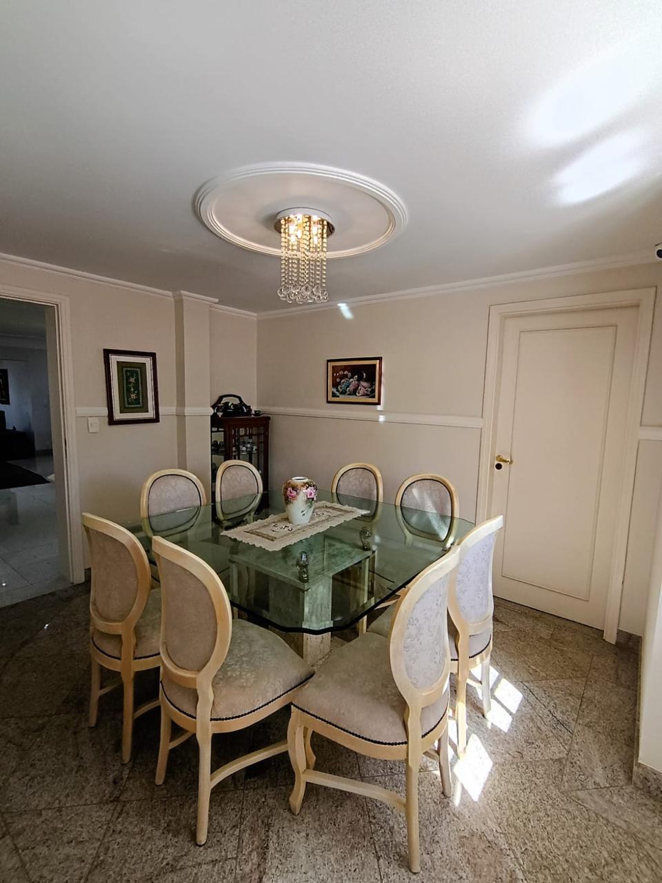 Casa com 5 dormit&oacute;rios &agrave; venda,1400 m&sup2; -Condom&iacute;nio Lago Azul Golfe Clube - Ara&ccedil;oiaba - SP Rodovia Raposo Tavares  Araçoiaba da Serra - 