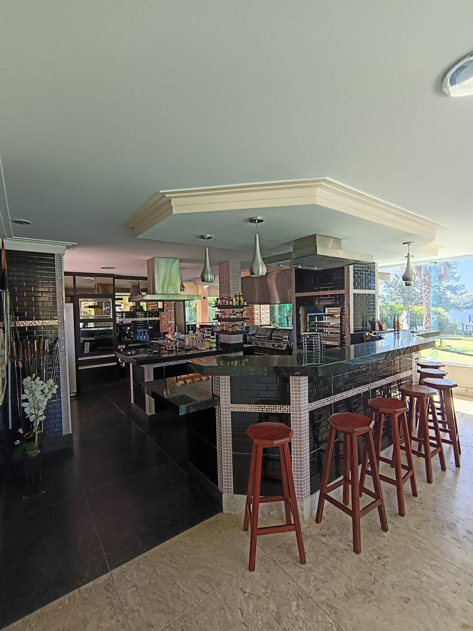 Casa com 5 dormit&oacute;rios &agrave; venda,1400 m&sup2; -Condom&iacute;nio Lago Azul Golfe Clube - Ara&ccedil;oiaba - SP Rodovia Raposo Tavares  Araçoiaba da Serra - 