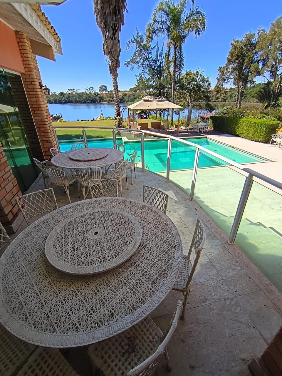 Casa com 5 dormit&oacute;rios &agrave; venda,1400 m&sup2; -Condom&iacute;nio Lago Azul Golfe Clube - Ara&ccedil;oiaba - SP Rodovia Raposo Tavares  Araçoiaba da Serra - 