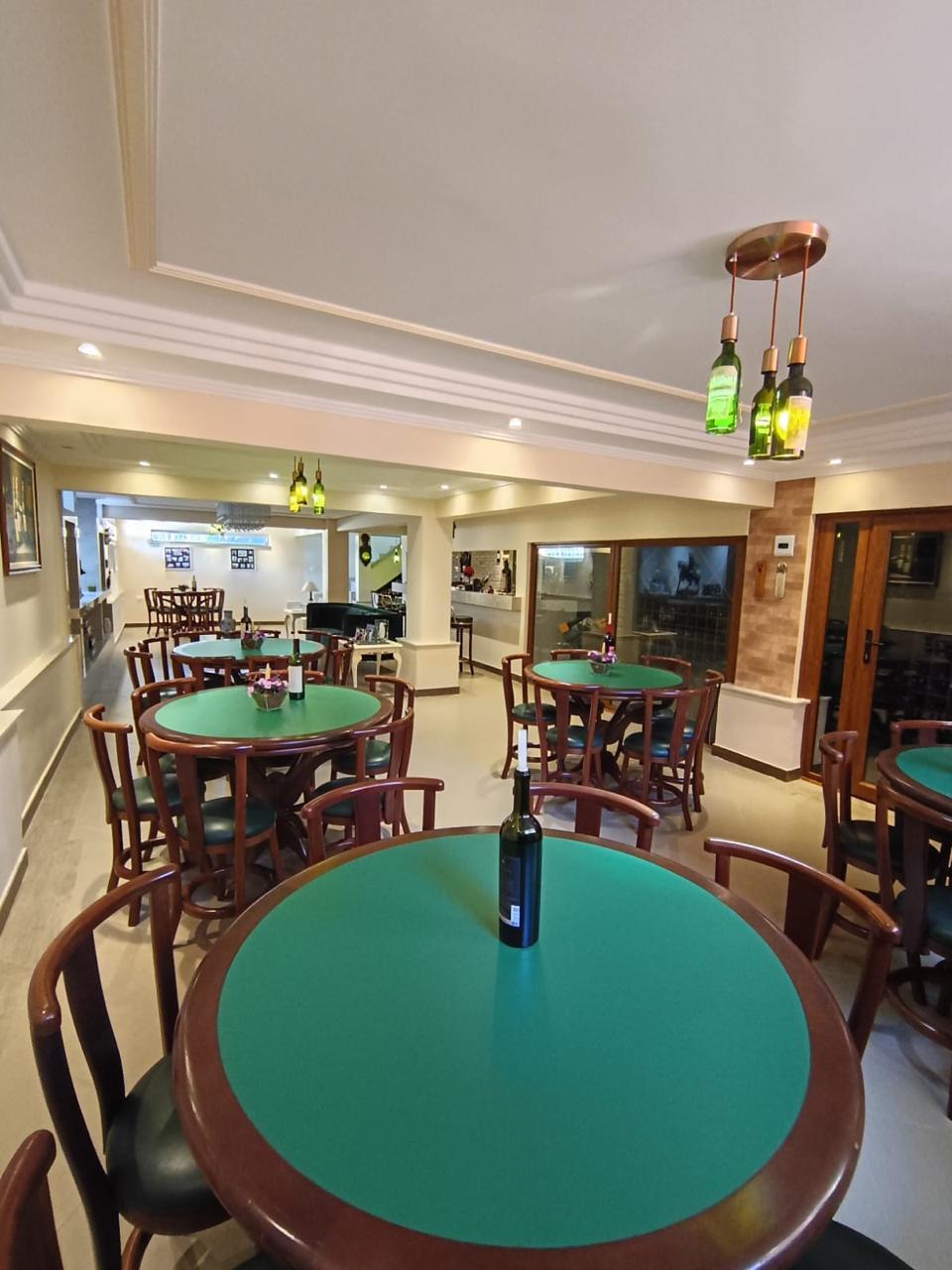 Casa com 5 dormit&oacute;rios &agrave; venda,1400 m&sup2; -Condom&iacute;nio Lago Azul Golfe Clube - Ara&ccedil;oiaba - SP Rodovia Raposo Tavares  Araçoiaba da Serra - 