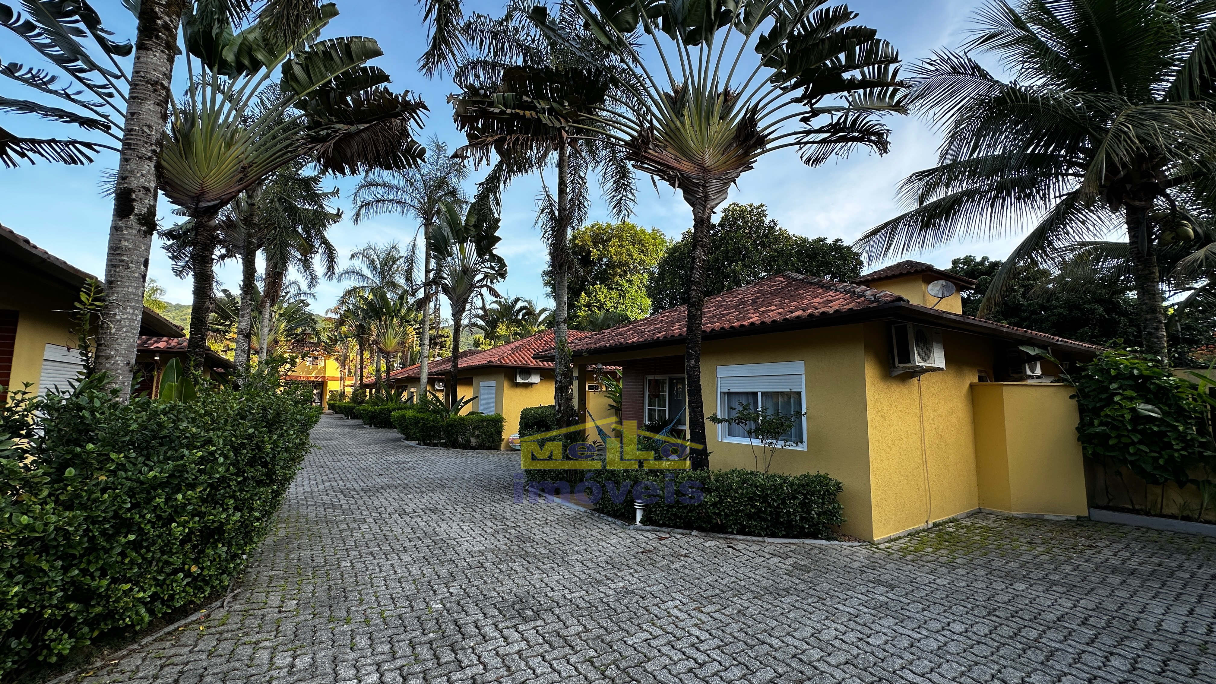 Exclusividade casa em condom&iacute;nio central com escritura definitiva RUA BENJAMIN MANOEL DOS SANTOS São Sebastião - 