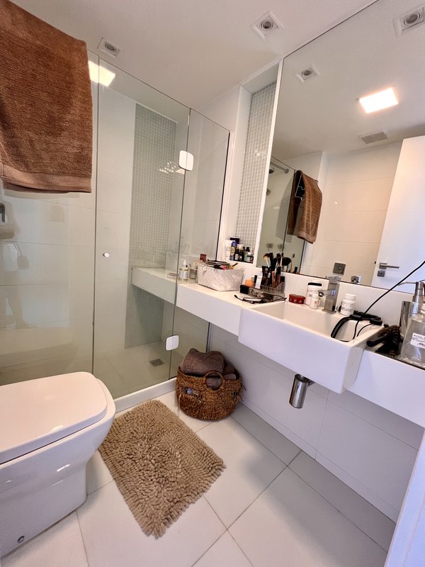 Belíssima Cobertura Triplex para locação na Barra da Tijuca - Rio de Janeiro - 