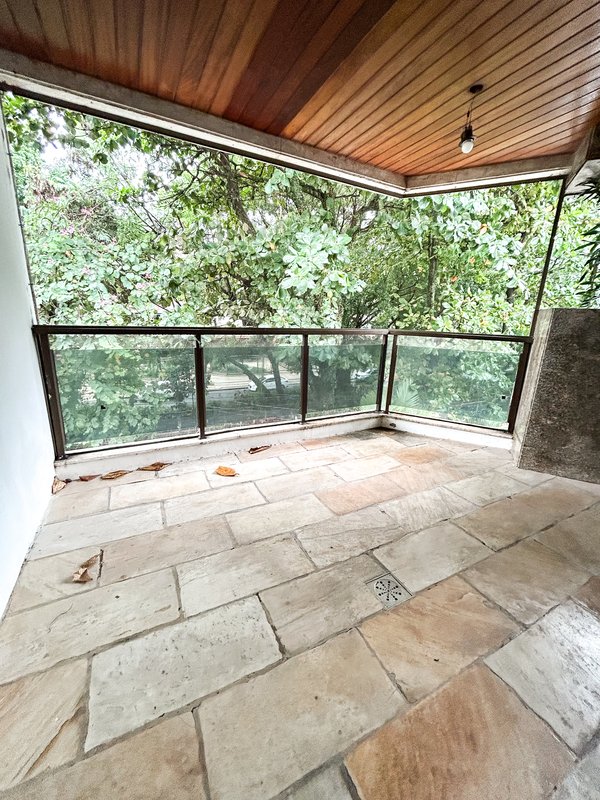 Apartamento de 2 quartos no Jardim Oceânico  Rio de Janeiro - 