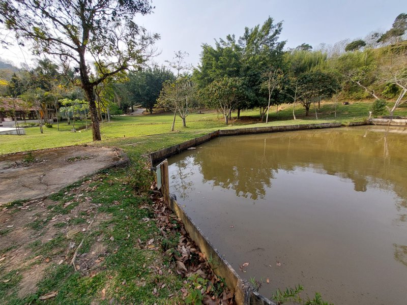 CHÁCARA COM 6 HECTARES EM SÃO JOSÉ DOS CAMPOS, S.P - São José dos Campos - 