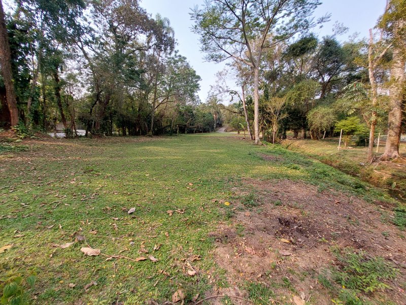 CHÁCARA COM 6 HECTARES EM SÃO JOSÉ DOS CAMPOS, S.P - São José dos Campos - 