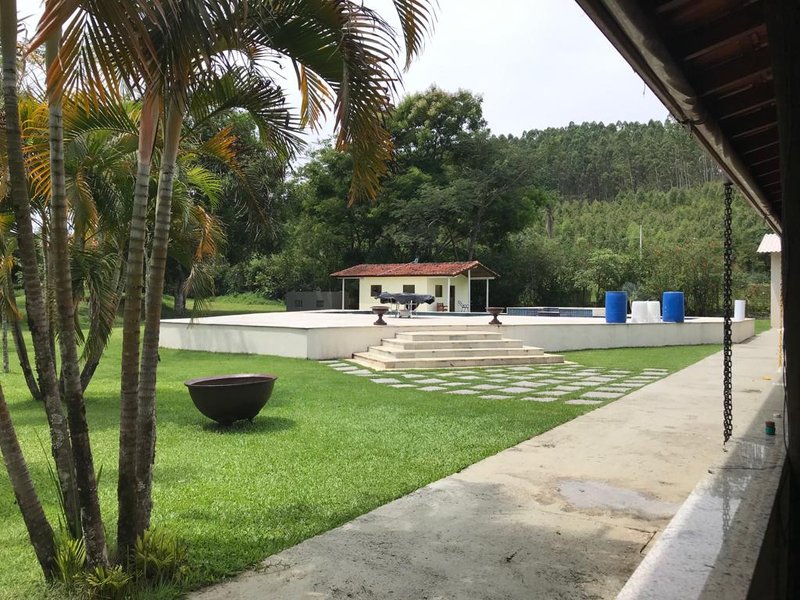 CHÁCARA COM 6 HECTARES EM SÃO JOSÉ DOS CAMPOS, S.P - São José dos Campos - 