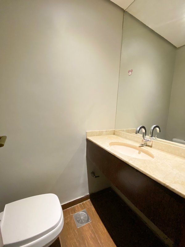 Apartamento com varanda e piscina privativa na Afonso Reidy - Rio de Janeiro - 