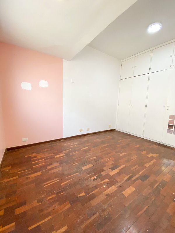 Apartamento com varanda e piscina privativa na Afonso Reidy - Rio de Janeiro - 