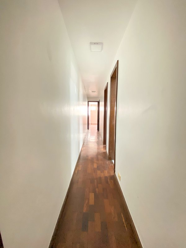Apartamento com varanda e piscina privativa na Afonso Reidy - Rio de Janeiro - 