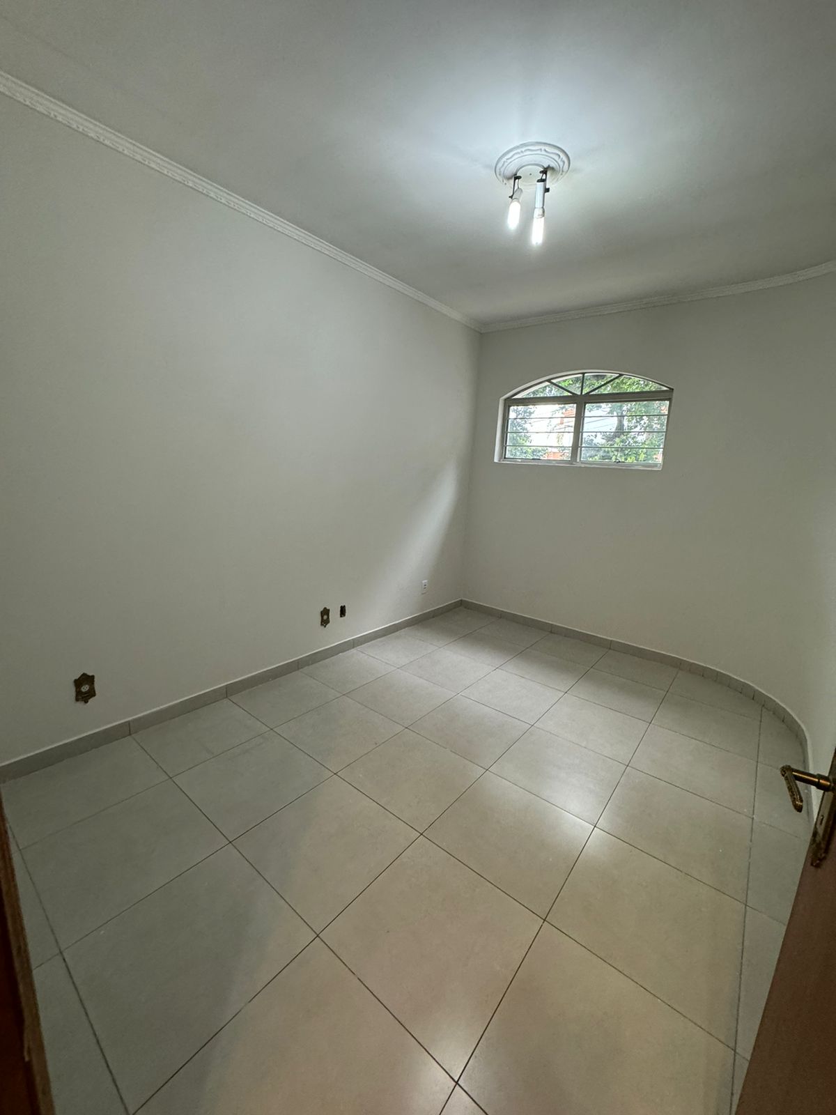 Casa Comercial com 5 dormit&oacute;rios,325m&sup2; - Parque Campolim - Sorocaba - SP Rua Bernardo Crespo Lopes Sorocaba - 