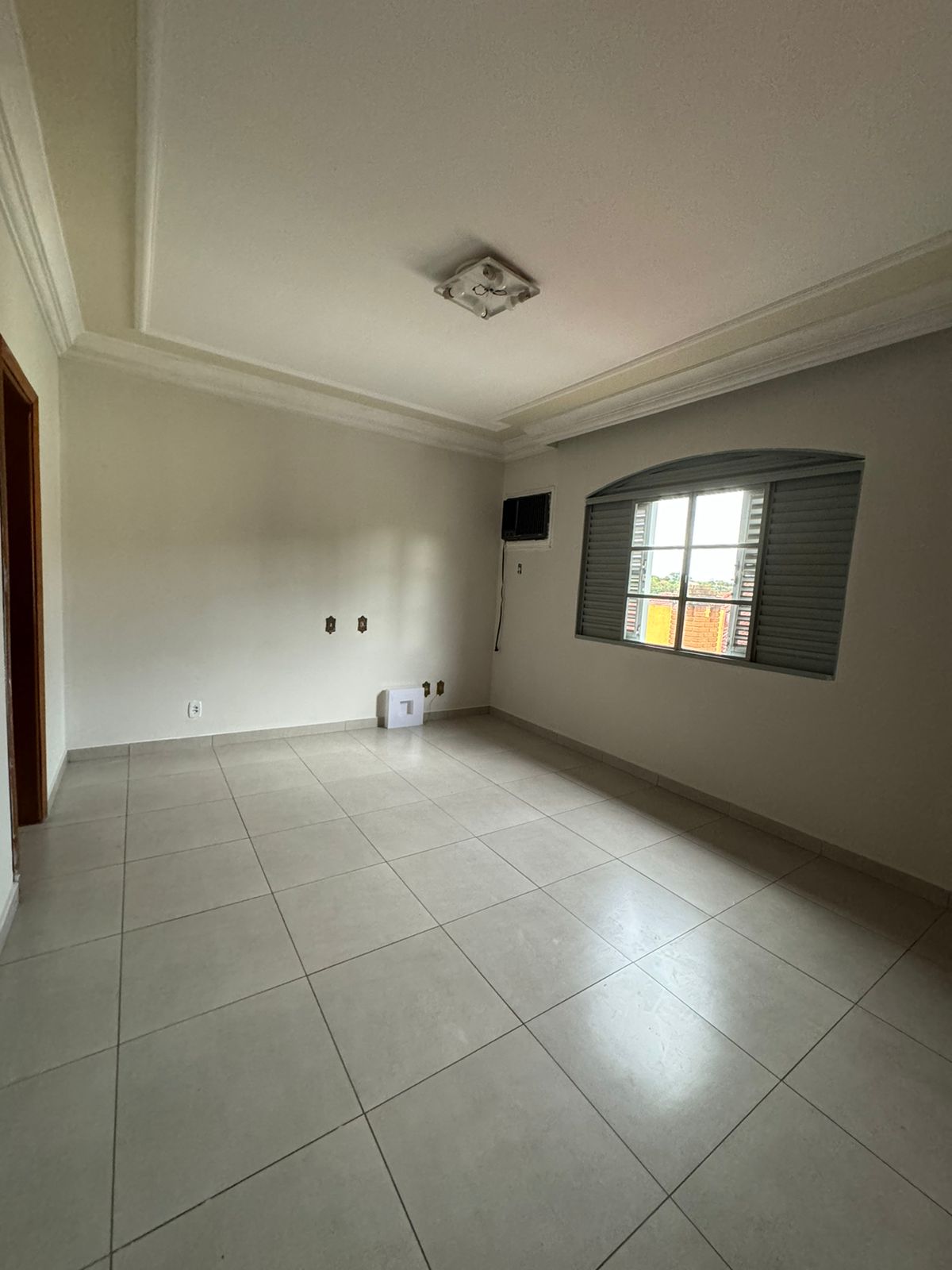 Casa Comercial com 5 dormit&oacute;rios,325m&sup2; - Parque Campolim - Sorocaba - SP Rua Bernardo Crespo Lopes Sorocaba - 