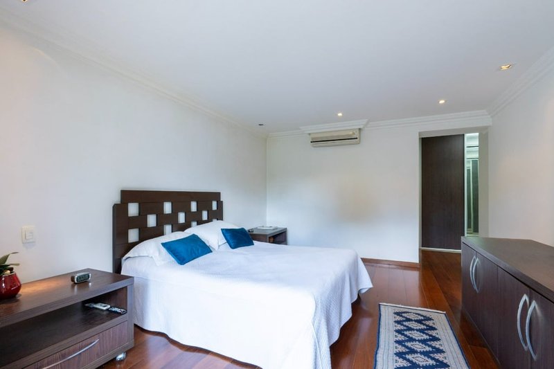 Apartamento a venda - Vila Suzana - 3 suítes 192m² Doutor Oscar Monteiro de Barros São Paulo - 