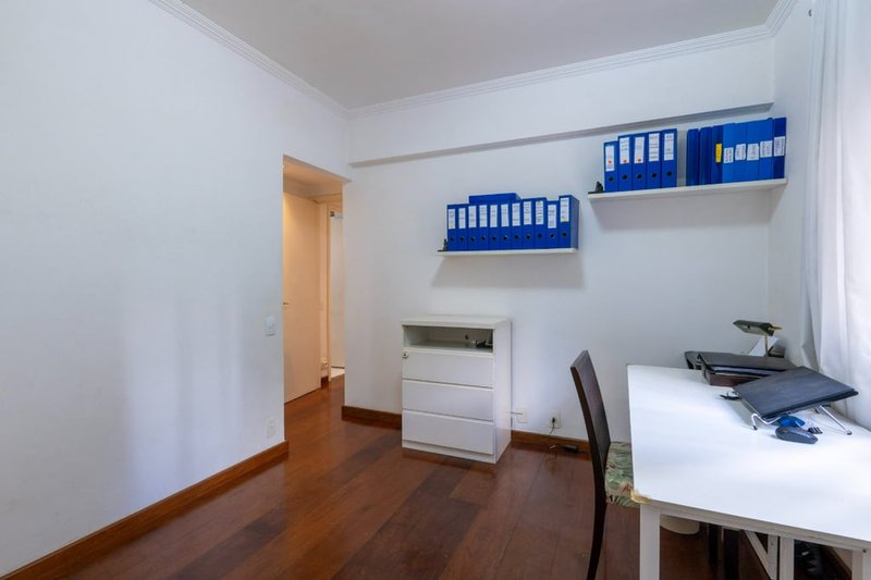 Apartamento a venda - Vila Suzana - 3 suítes 192m² Doutor Oscar Monteiro de Barros São Paulo - 