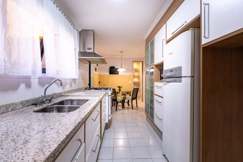 Apartamento a venda - Vila Suzana - 3 suítes 192m² Doutor Oscar Monteiro de Barros São Paulo - 