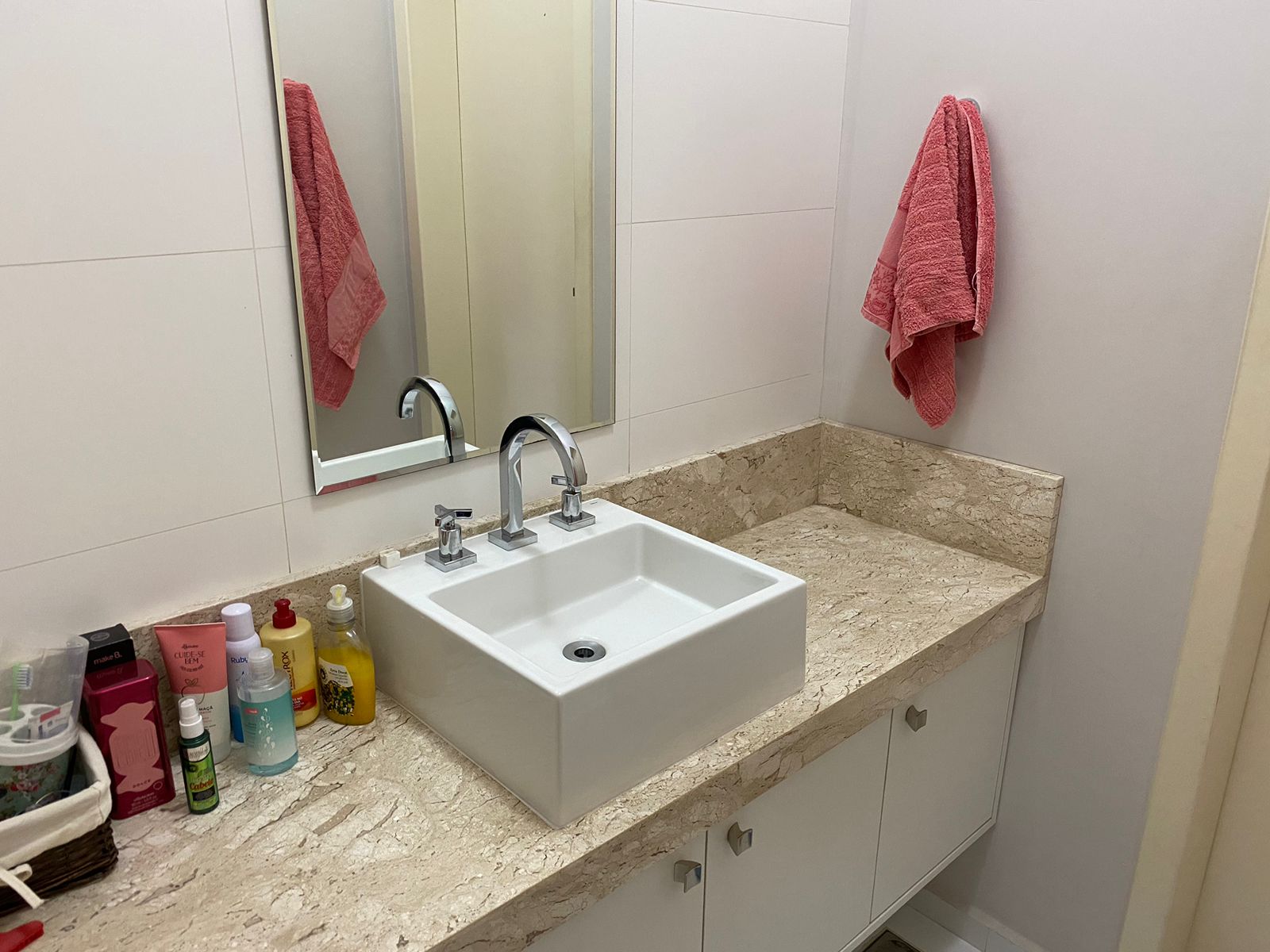 Casa com 3 dormit&oacute;rios &agrave; venda,162 m&sup2; - Condom&iacute;nio Jardim Portugal - Sorocaba - SP Rua João Ribeiro de Barros Sorocaba - 