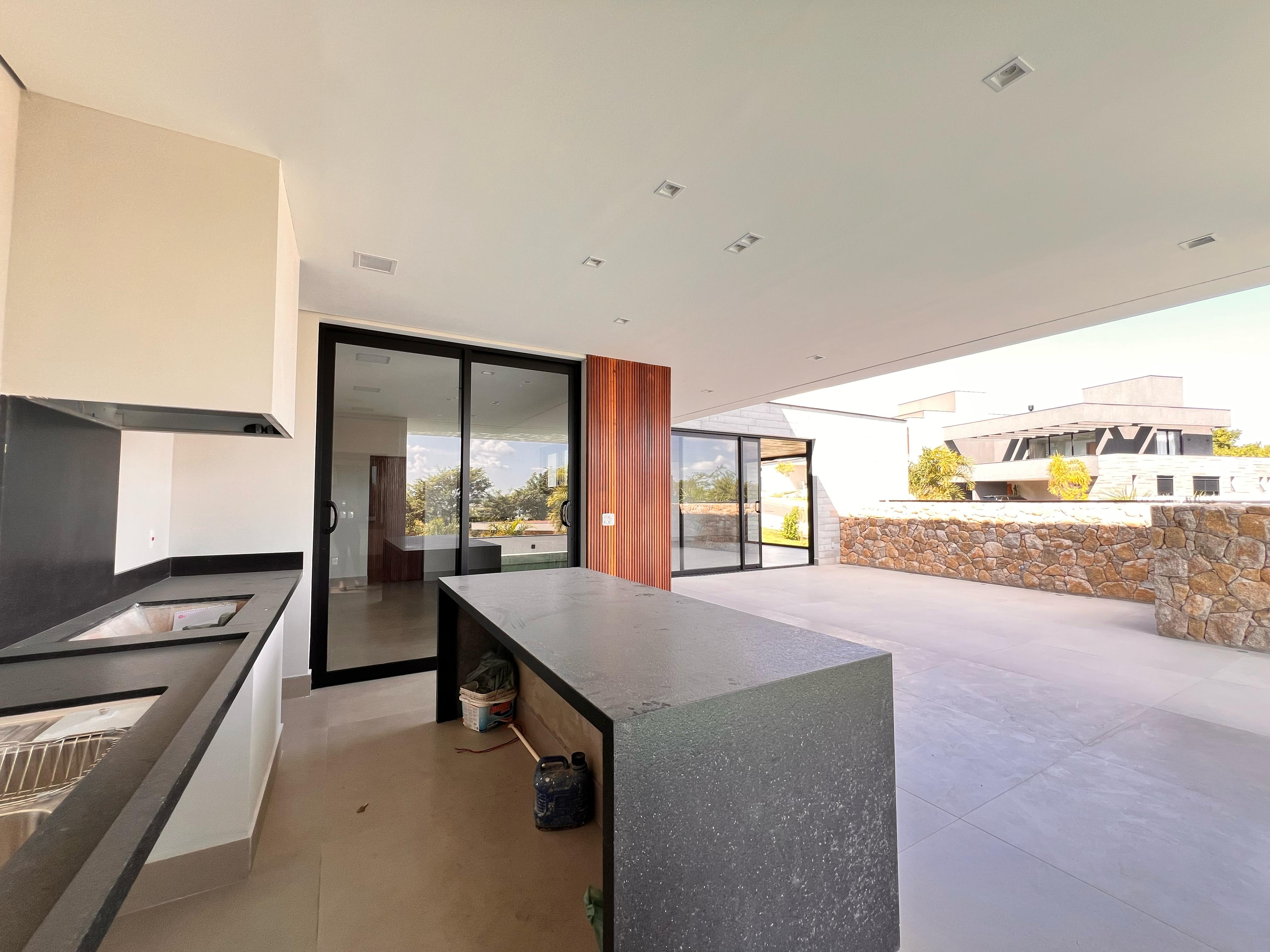 Casa com 4 dormit&oacute;rios &agrave; venda, 378 m&sup2; - Alphaville Nova Esplanada III - Votorantim - SP Alameda Nova Zelândia Votorantim - 