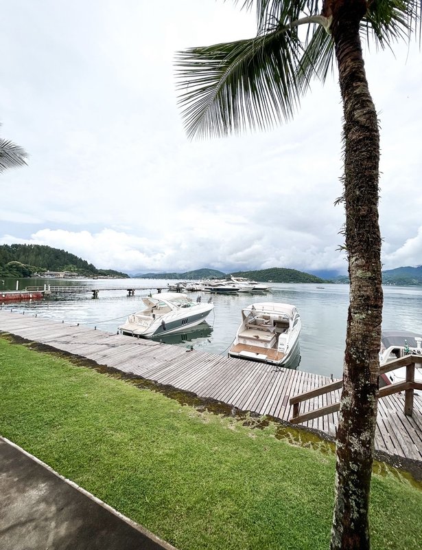 Casa em Angra dos Reis - Angra dos Reis - 