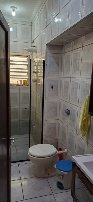 Casa Mobiliada de 03 Dormitórios e Suíte no Maracanã Praia Grande  Avenida Anita Barrella Praia Grande - 