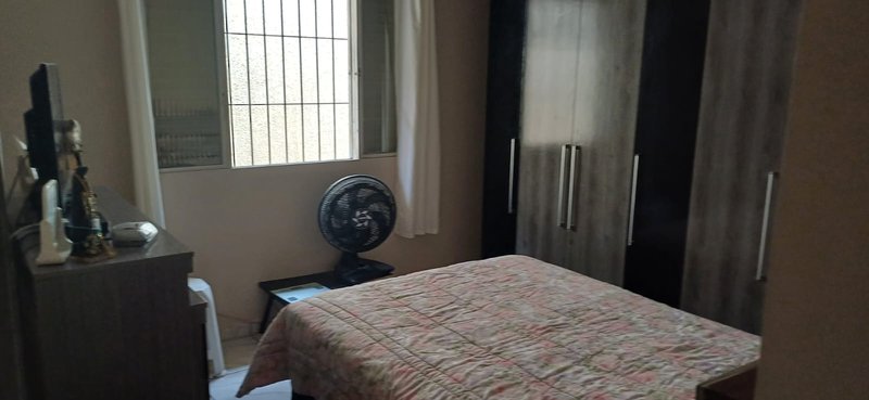 Casa Mobiliada de 03 Dormitórios e Suíte no Maracanã Praia Grande  Avenida Anita Barrella Praia Grande - 