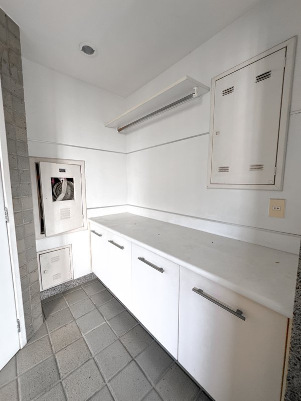 Apartamento à venda com 4 quartos sendo 4 suíte, 335m², 2.100.000,00 Praça Professor Fleming Recife - 