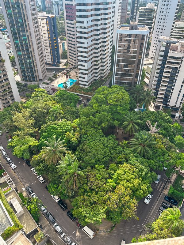 Apartamento à venda com 4 quartos sendo 4 suíte, 335m², 2.100.000,00 Praça Professor Fleming Recife - 