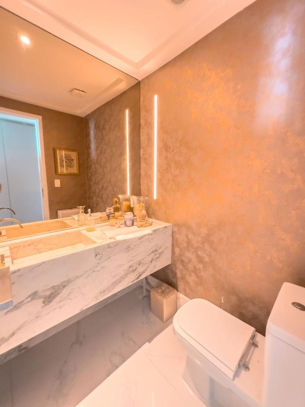 Apartamento à venda com 4 quartos sendo 3 suites, 136m² área útil por R$ 1.600.000,00 Rua Luiz de Faria Barbosa Recife - 
