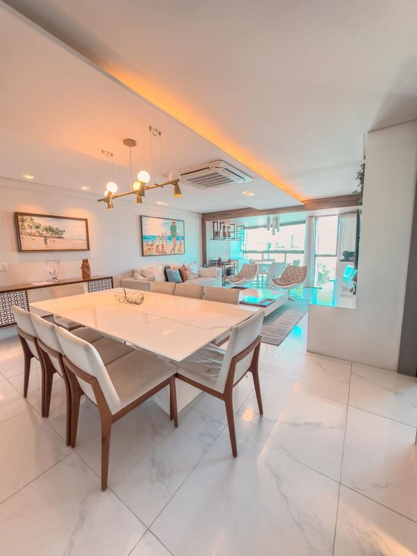 Apartamento à venda com 4 quartos sendo 3 suites, 136m² área útil por R$ 1.600.000,00 Rua Luiz de Faria Barbosa Recife - 