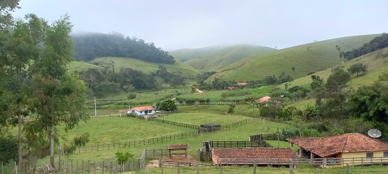 SÍTIO COM 3 HECTARES EM CUNHA, S.P - Cunha - 