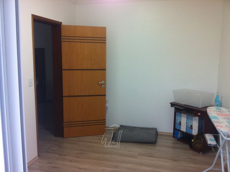 Sobrado no Bairro Santa Terezinha em SBC 310M2 - 03 Dorms - 04 Vagas - São Bernardo do Campo - 