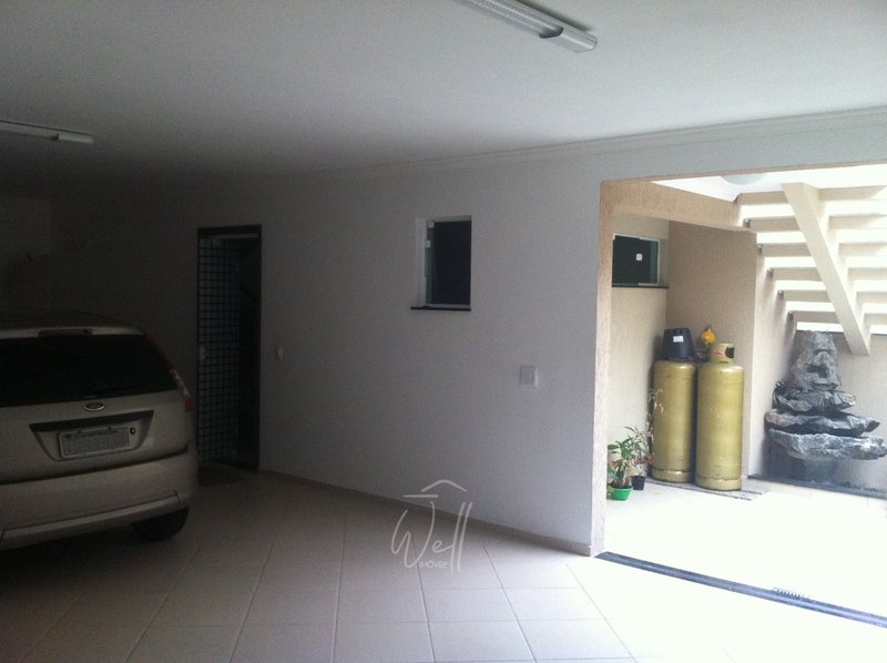 Sobrado no Bairro Santa Terezinha em SBC 310M2 - 03 Dorms - 04 Vagas - São Bernardo do Campo - 