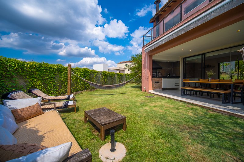 A CASA QUE ENCANTA - Cotia - 