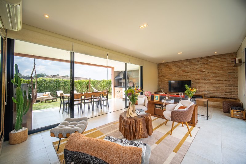 A CASA QUE ENCANTA - Cotia - 