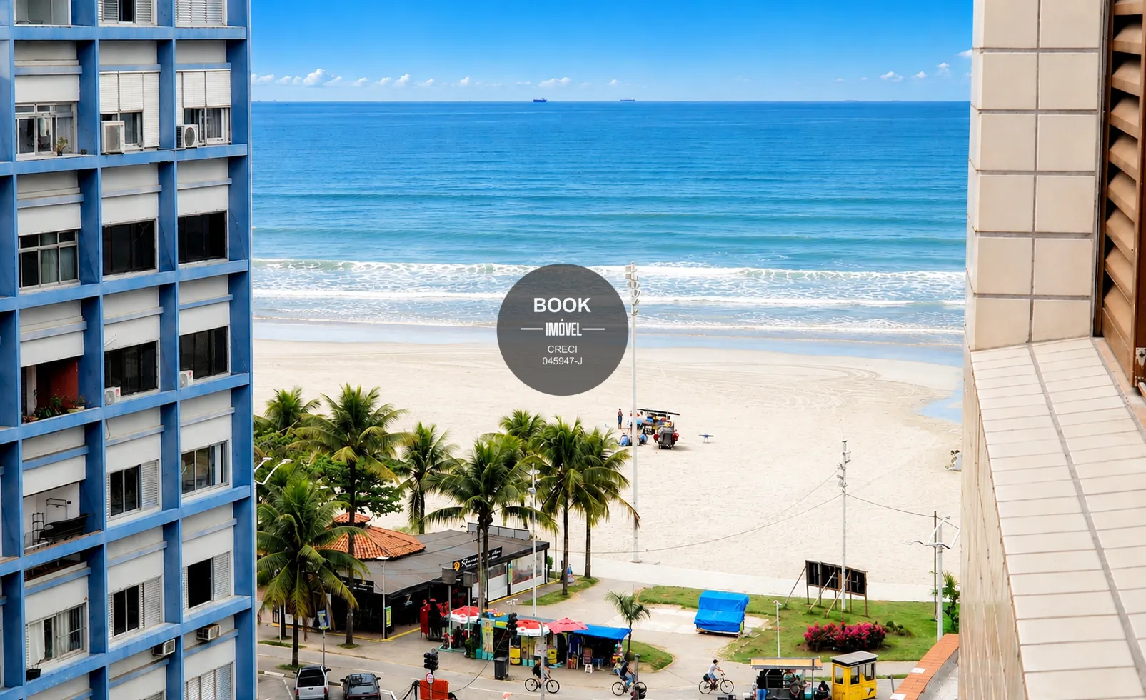 Lindo apartamento de 3 dormit&oacute;rios Vista Mar e Garagem BOX no Itarar&eacute; Rua Princesa Isabel São Vicente - 