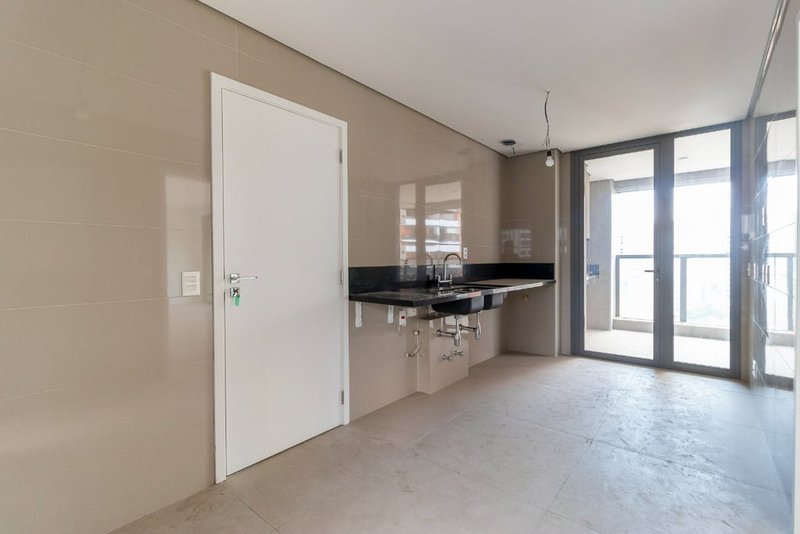 Apartamento a venda - Vila Nova Conceição - 3 suítes 176m² Brás Cardoso São Paulo - 