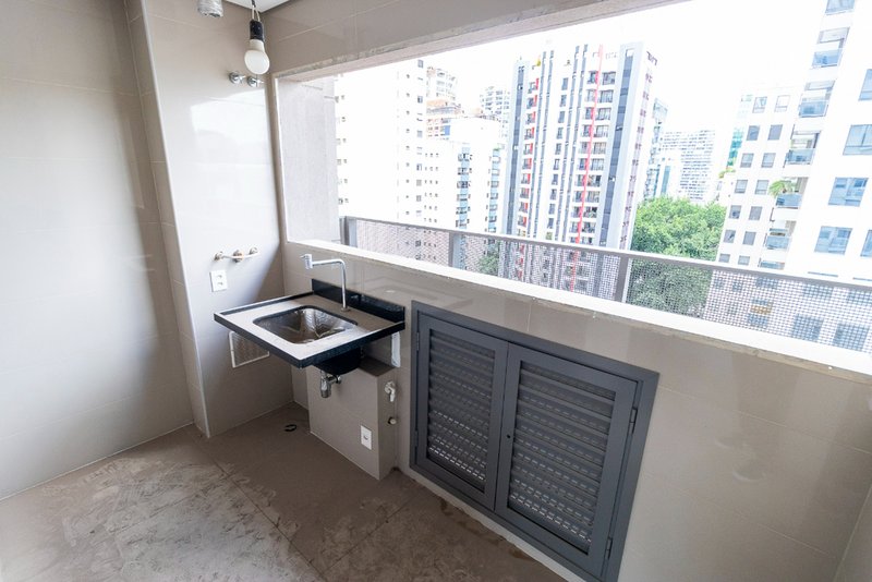 Apartamento a venda - Vila Nova Conceição - 3 suítes 176m² Brás Cardoso São Paulo - 