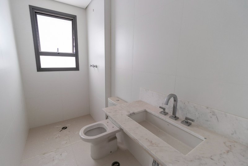 Apartamento a venda - Vila Nova Conceição - 3 suítes 176m² Brás Cardoso São Paulo - 